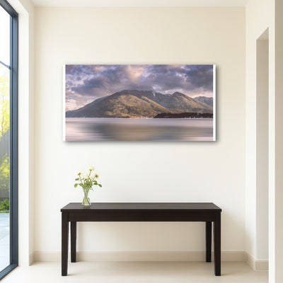 AUTO-MOCKUP ROOM | Mountains of Queens Bay