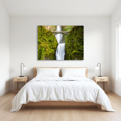 AUTO-MOCKUP ROOM | Multnomah Falls