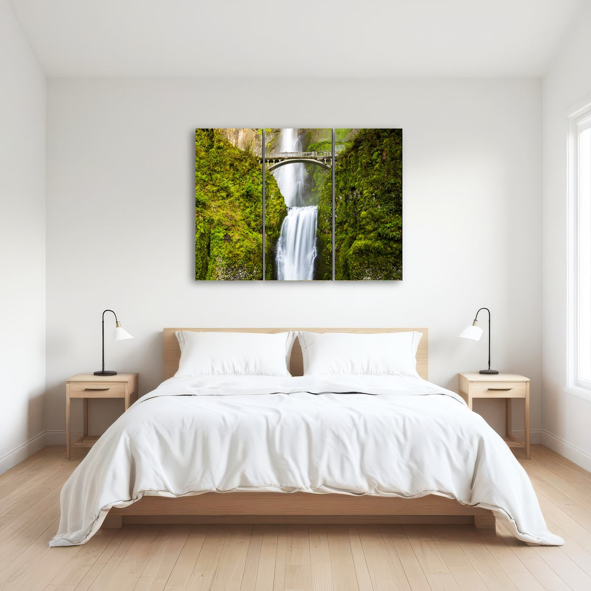 AUTO-MOCKUP ROOM | Multnomah Falls