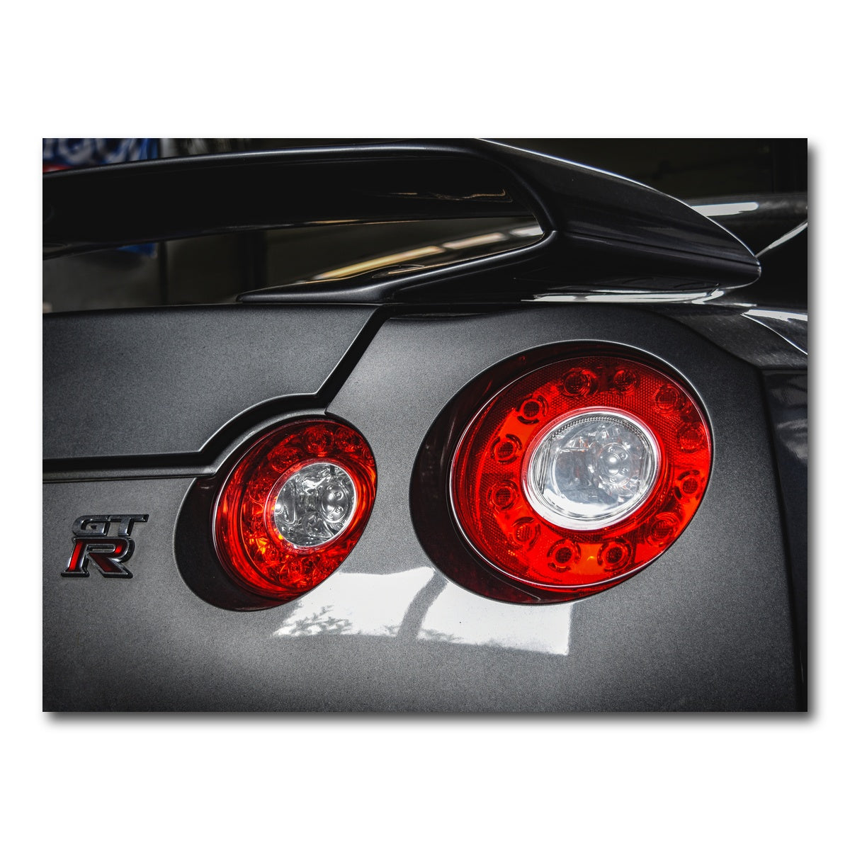 AUTO-MOCKUP WHITE | Nissan GTR Taillight | 1 Piece | Gallery Wrap Canvas | group=4x3