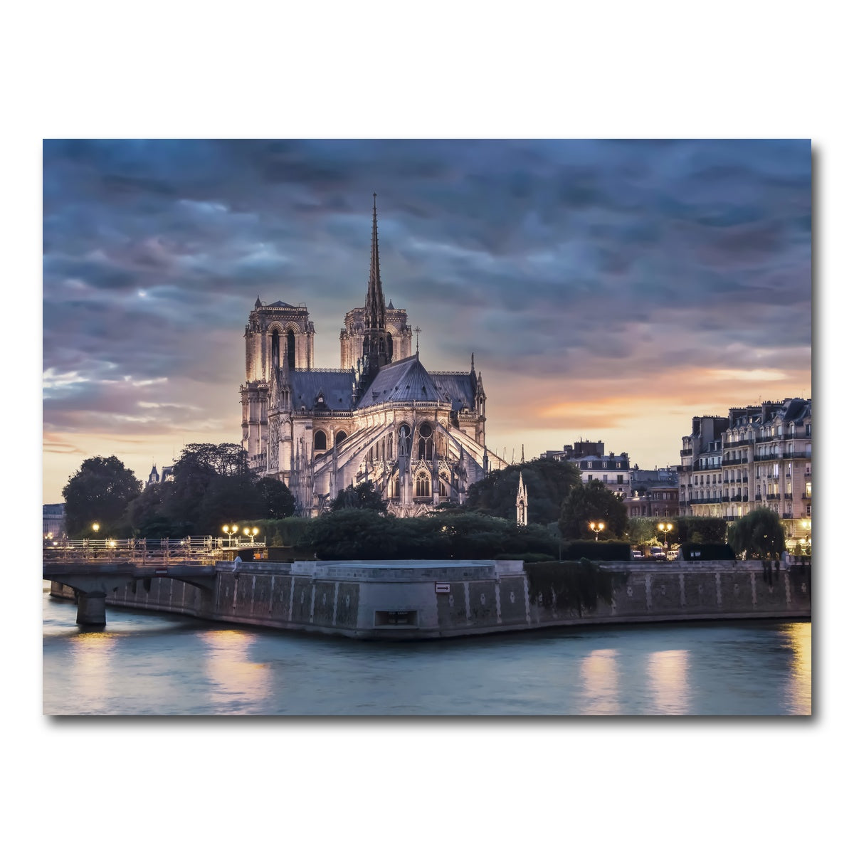 AUTO-MOCKUP WHITE | Notre Dame Sunset | 1 Piece | Gallery Wrap Canvas | group=4x3