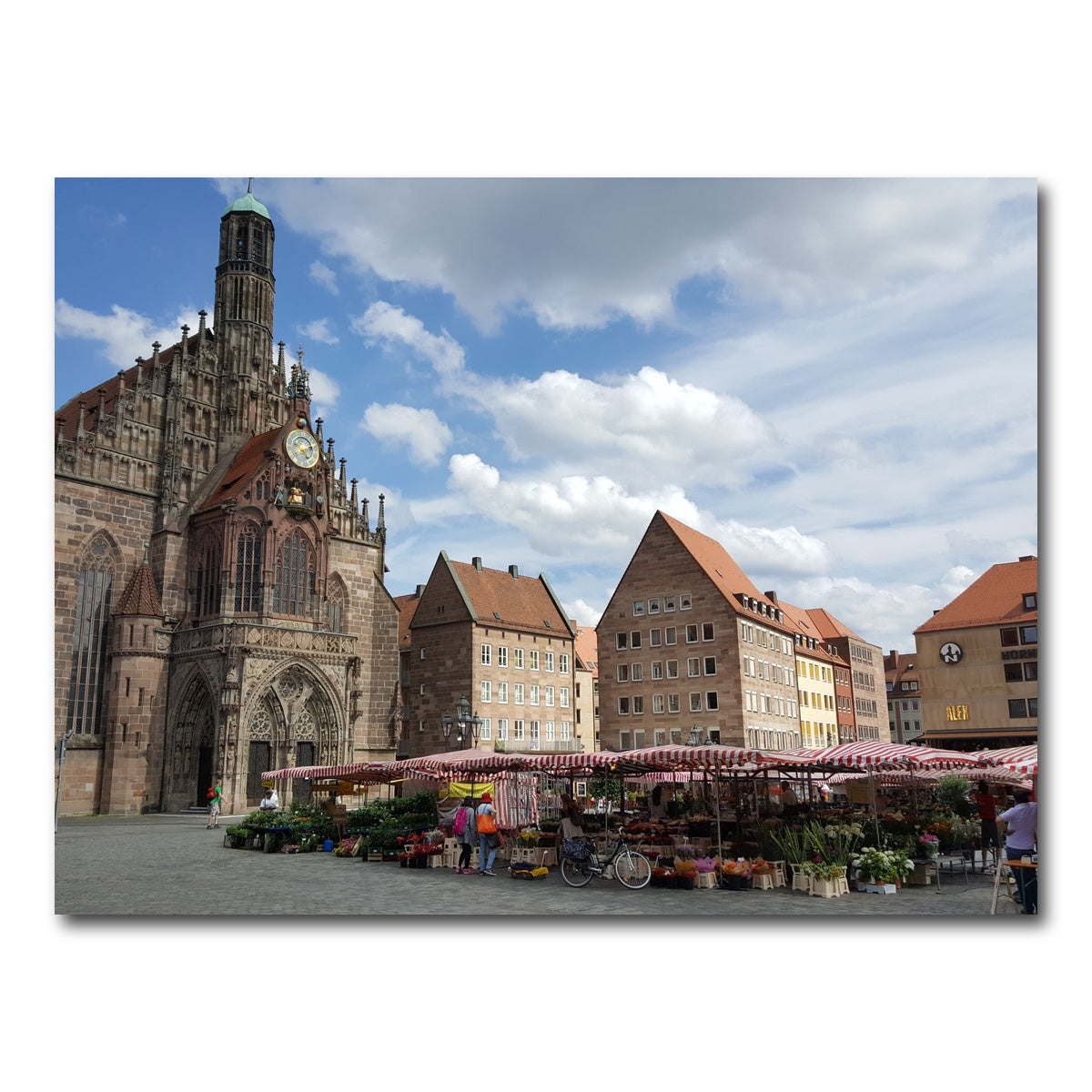AUTO-MOCKUP WHITE | Nuremberg Germany | 1 Piece | Gallery Wrap Canvas | group=4x3