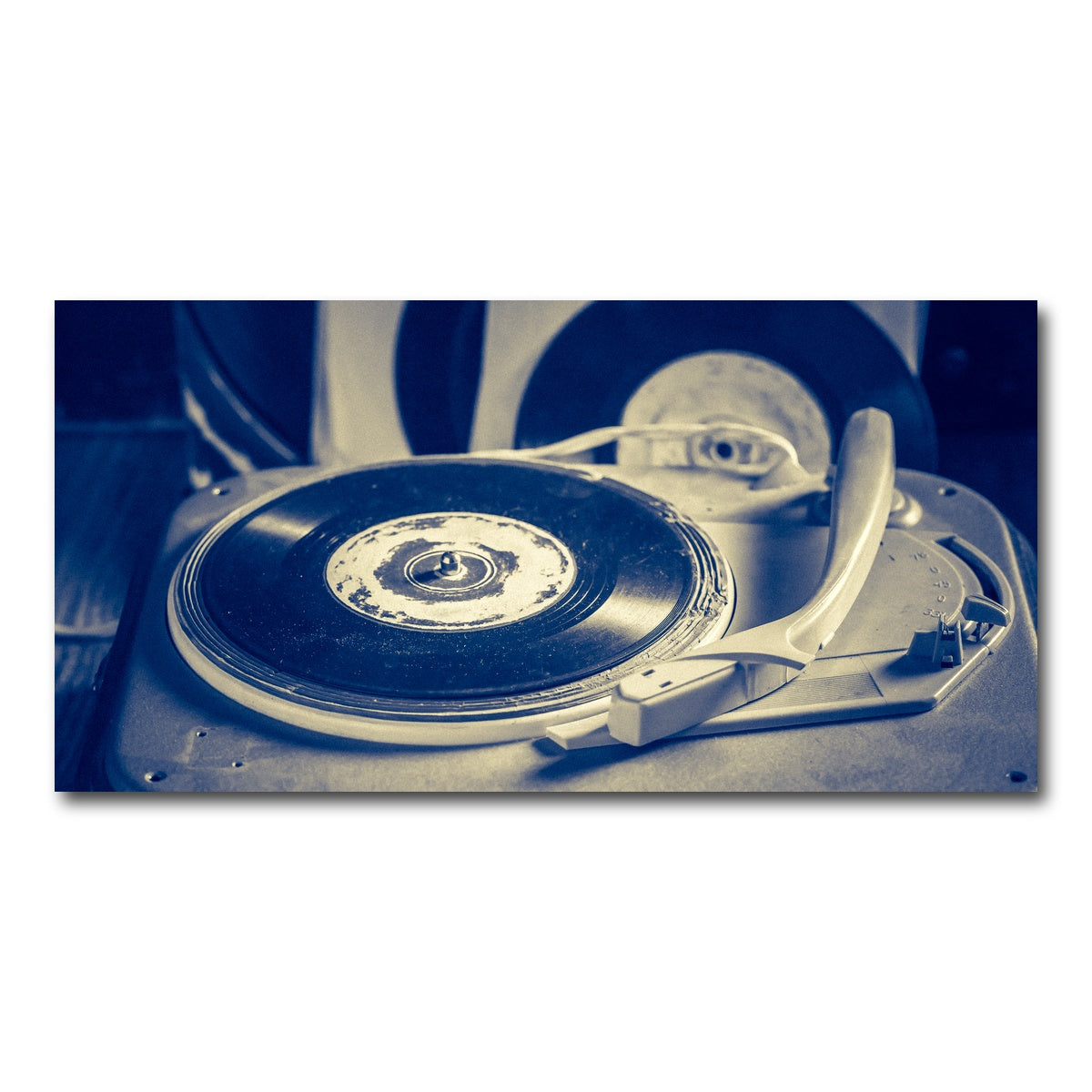 AUTO-MOCKUP WHITE | Old Record Player | 1 Piece | Gallery Wrap Canvas | group=2x1