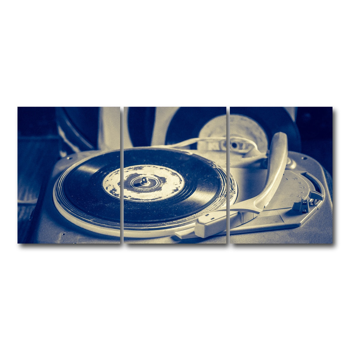 AUTO-MOCKUP WHITE | Old Record Player | 3 Piece | Gallery Wrap Canvas | group=18x24