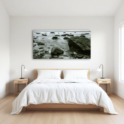 AUTO-MOCKUP ROOM | Overcast Montauk