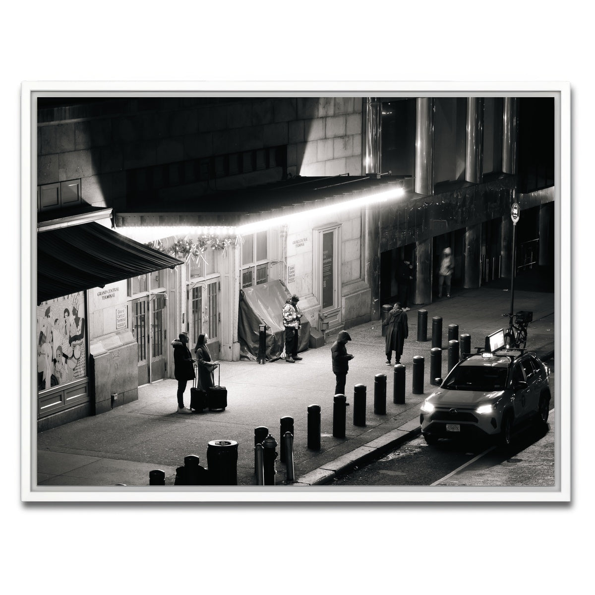 AUTO-MOCKUP WHITE | Passing Through the Night | 1 Piece | White Framed Canvas | group=4x3