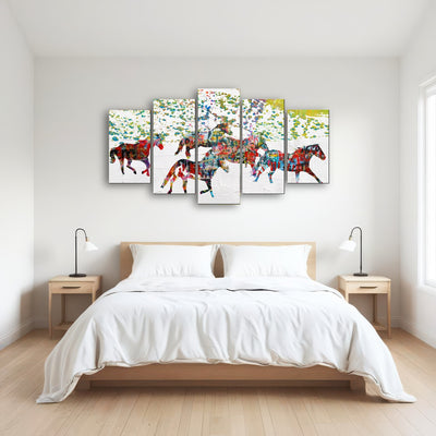 AUTO-MOCKUP ROOM | Peace Horse in the Snow