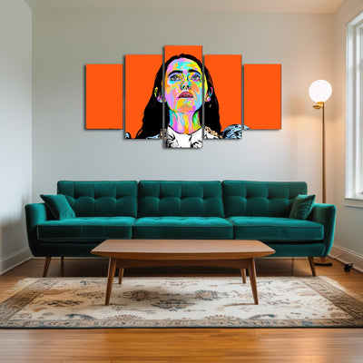 AUTO-MOCKUP ROOM | Poor Things Bella