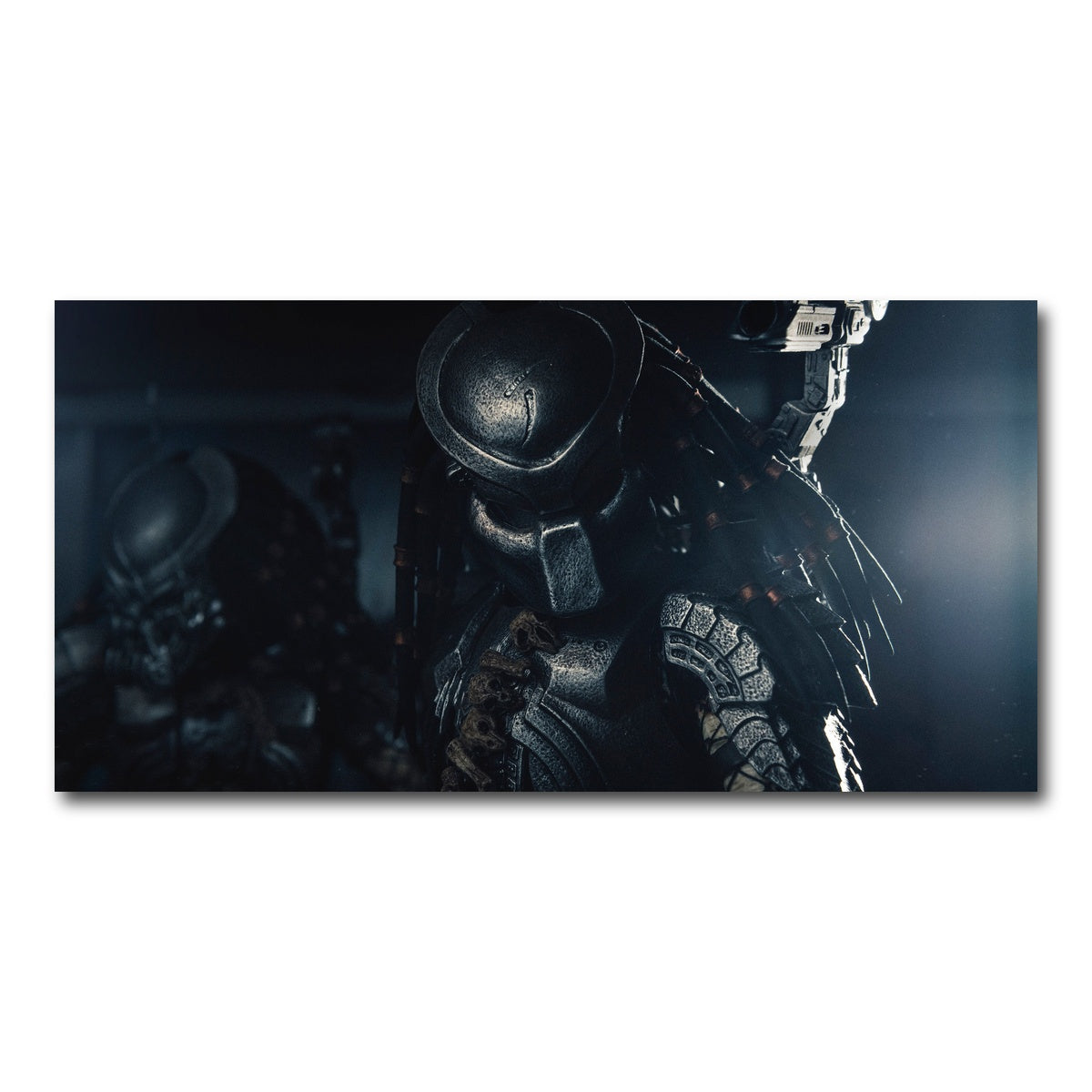 AUTO-MOCKUP WHITE | Predator in the Shadows | 1 Piece | Gallery Wrap Canvas | group=2x1