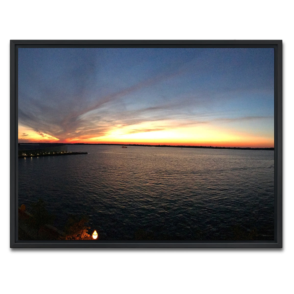 AUTO-MOCKUP WHITE | Presque Isle bay | 1 Piece | Black Framed Canvas | group=4x3