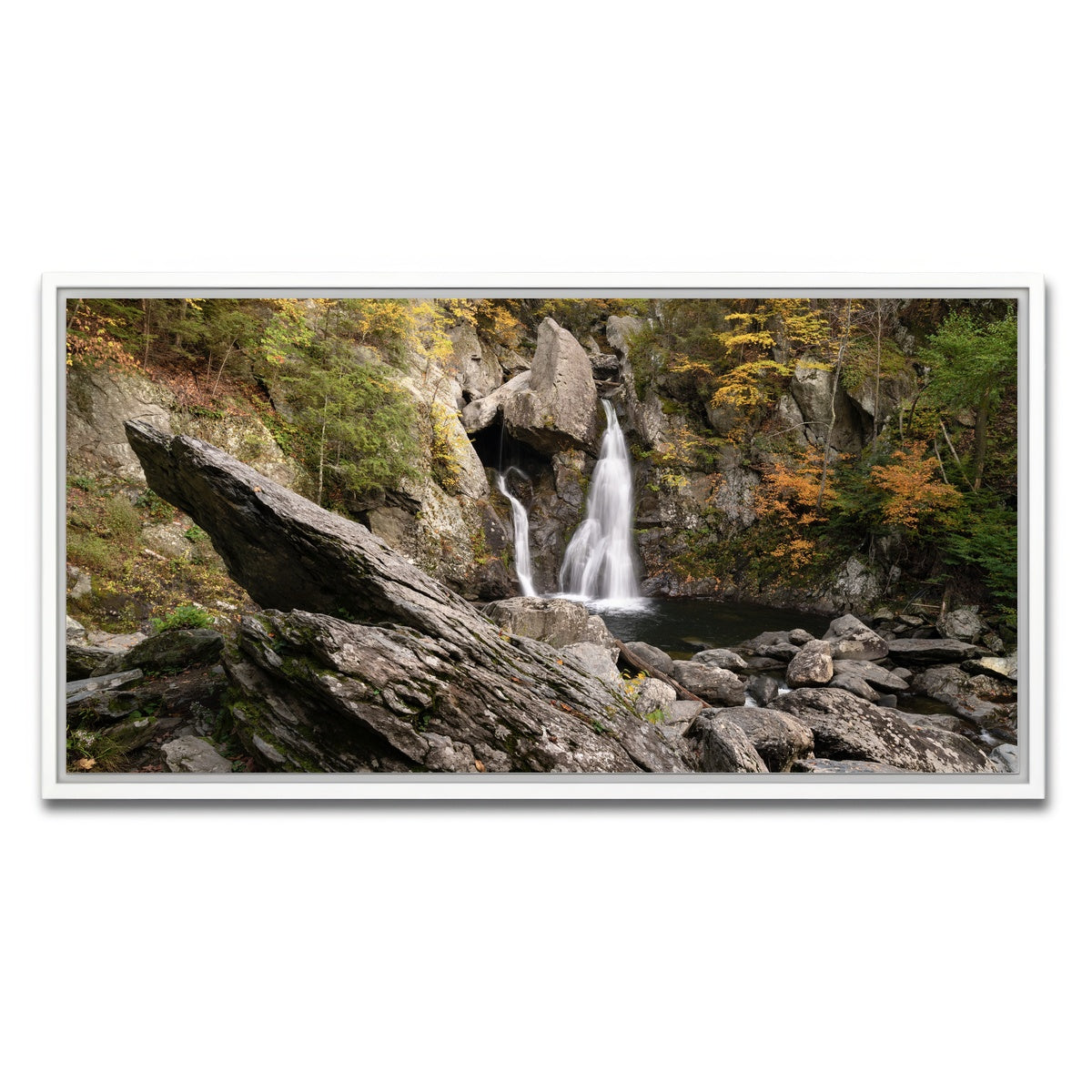 AUTO-MOCKUP WHITE | Pride Rock | 1 Piece | White Framed Canvas | group=2x1