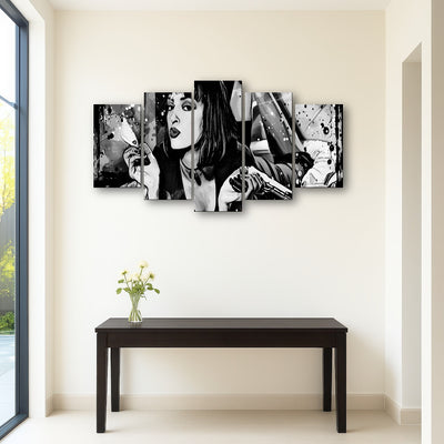 AUTO-MOCKUP ROOM | Pulp Fiction grayscale