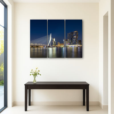 AUTO-MOCKUP ROOM | ROTTERDAM Erasmus Bridge at night