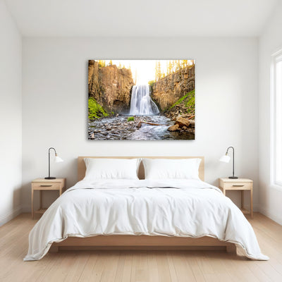 AUTO-MOCKUP ROOM | Rainbow Falls