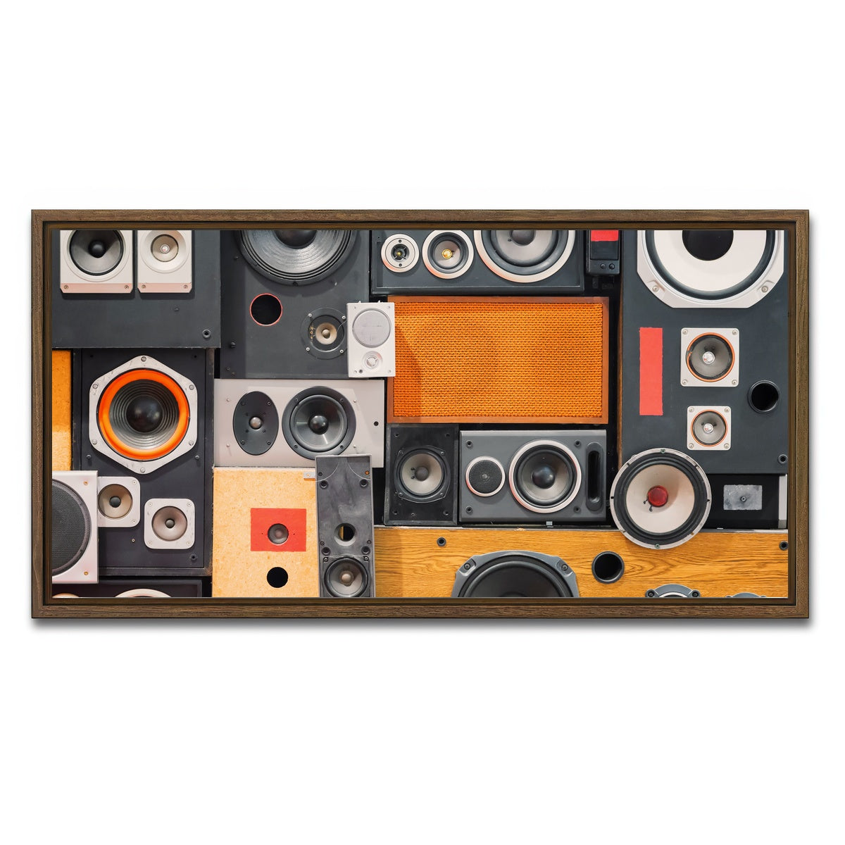 AUTO-MOCKUP WHITE | Retro Speakers | 1 Piece | Walnut Framed Canvas | group=2x1