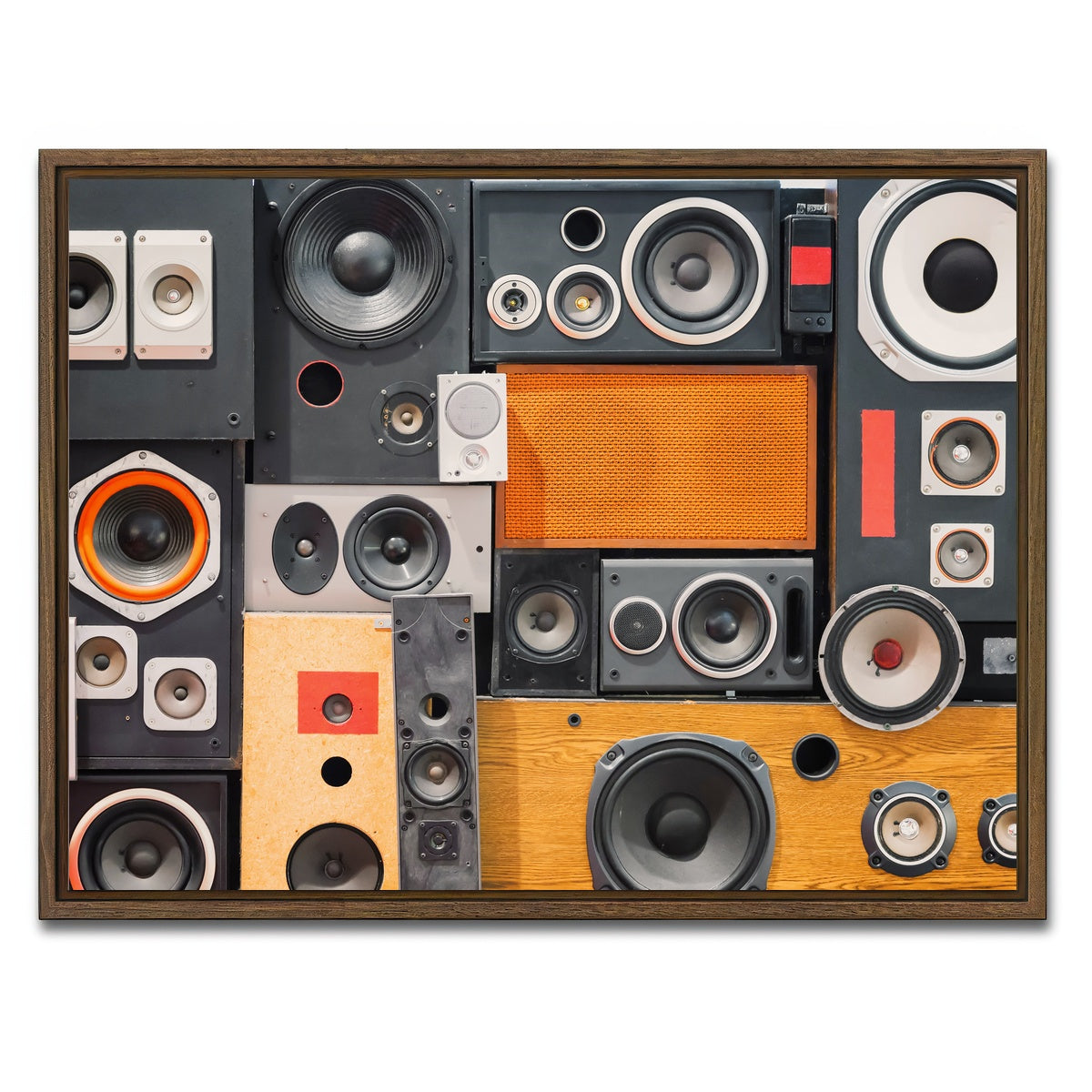 AUTO-MOCKUP WHITE | Retro Speakers | 1 Piece | Walnut Framed Canvas | group=4x3