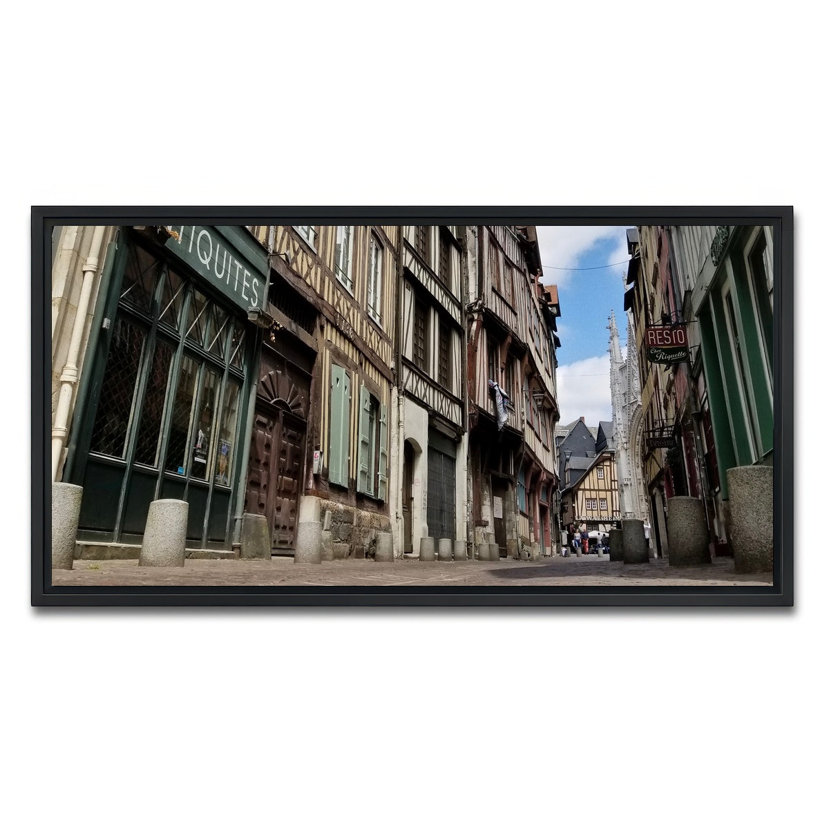 AUTO-MOCKUP WHITE | Rouen France | 1 Piece | Black Framed Canvas | group=2x1