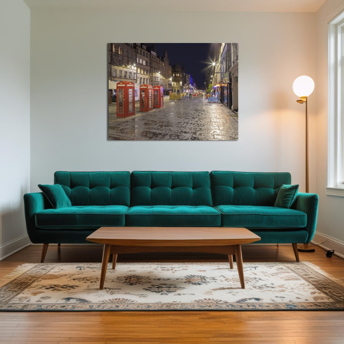 AUTO-MOCKUP ROOM | Royal Mile in Edinburgh