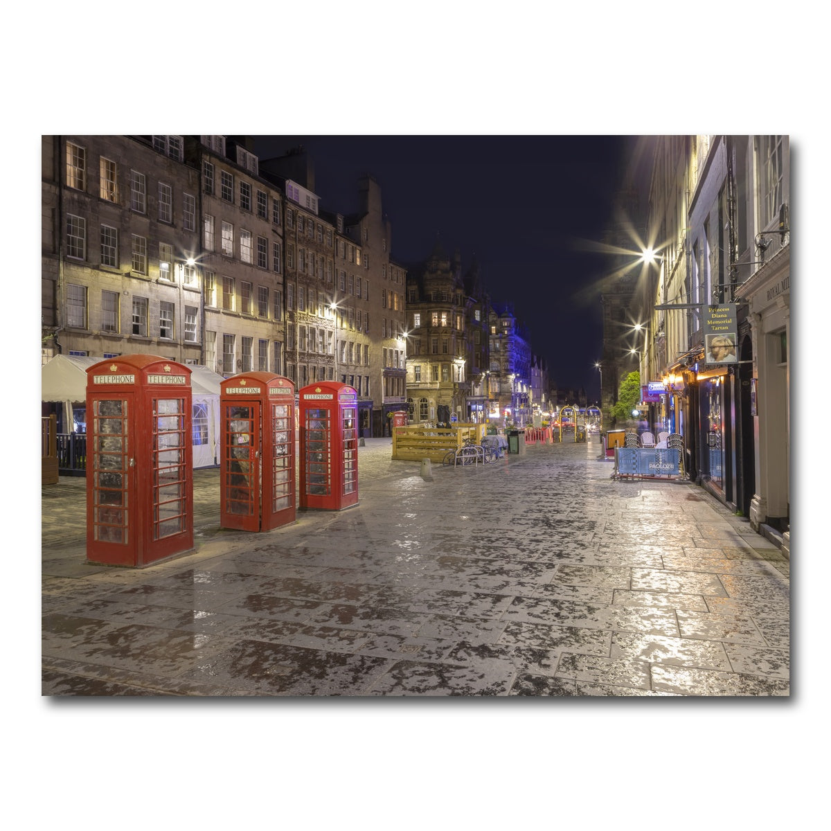 AUTO-MOCKUP WHITE | Royal Mile in Edinburgh | 1 Piece | Gallery Wrap Canvas | group=4x3