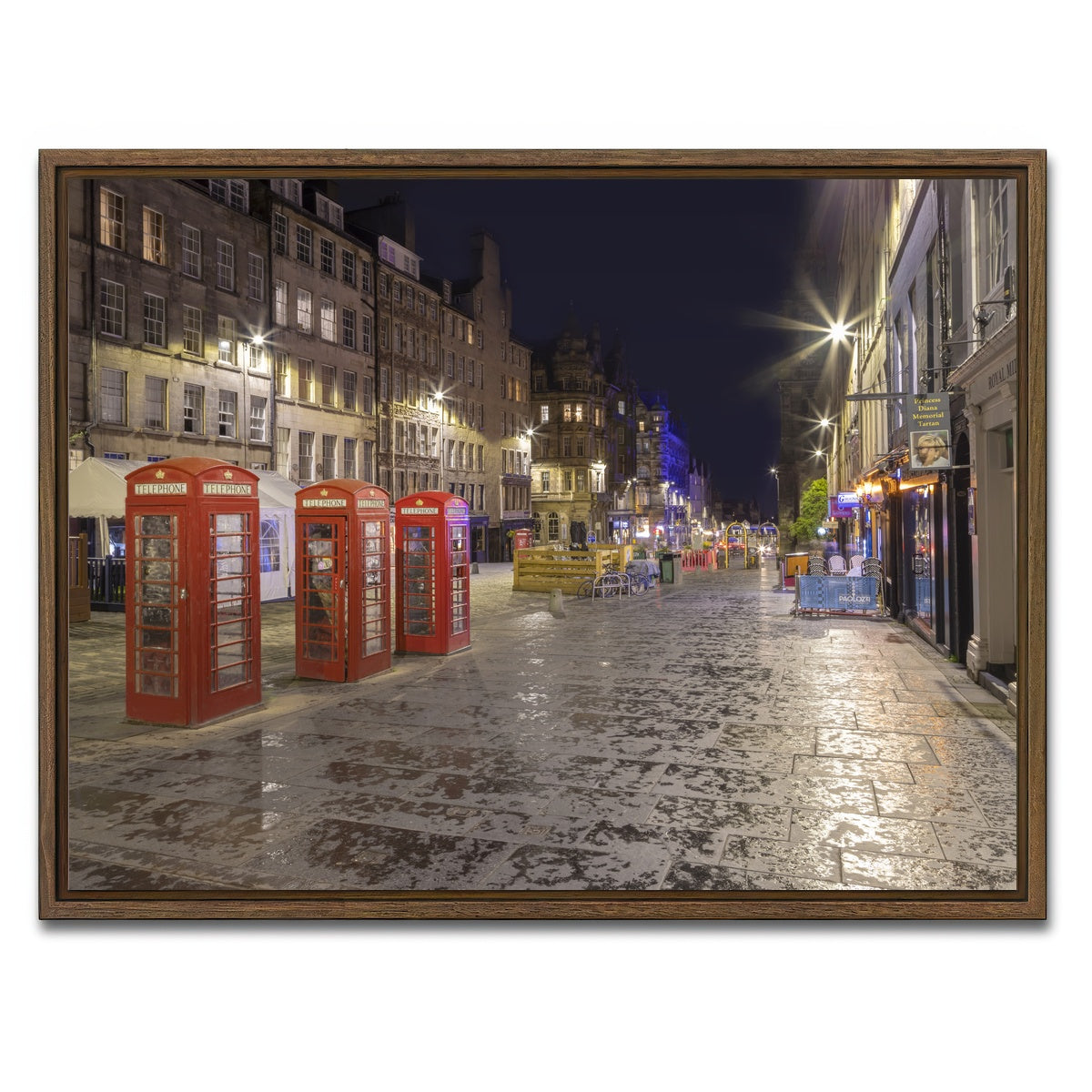 AUTO-MOCKUP WHITE | Royal Mile in Edinburgh | 1 Piece | Walnut Framed Canvas | group=4x3