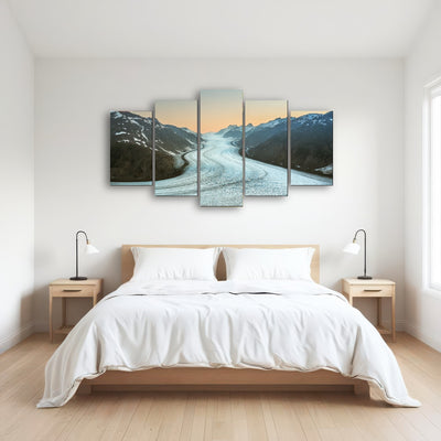 AUTO-MOCKUP ROOM | Salmon Glacier 2