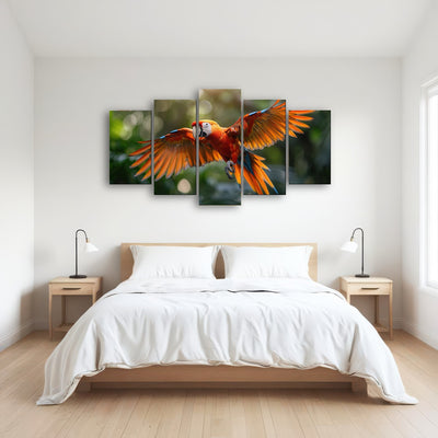 AUTO-MOCKUP ROOM | Scarlet Macaw in Flight