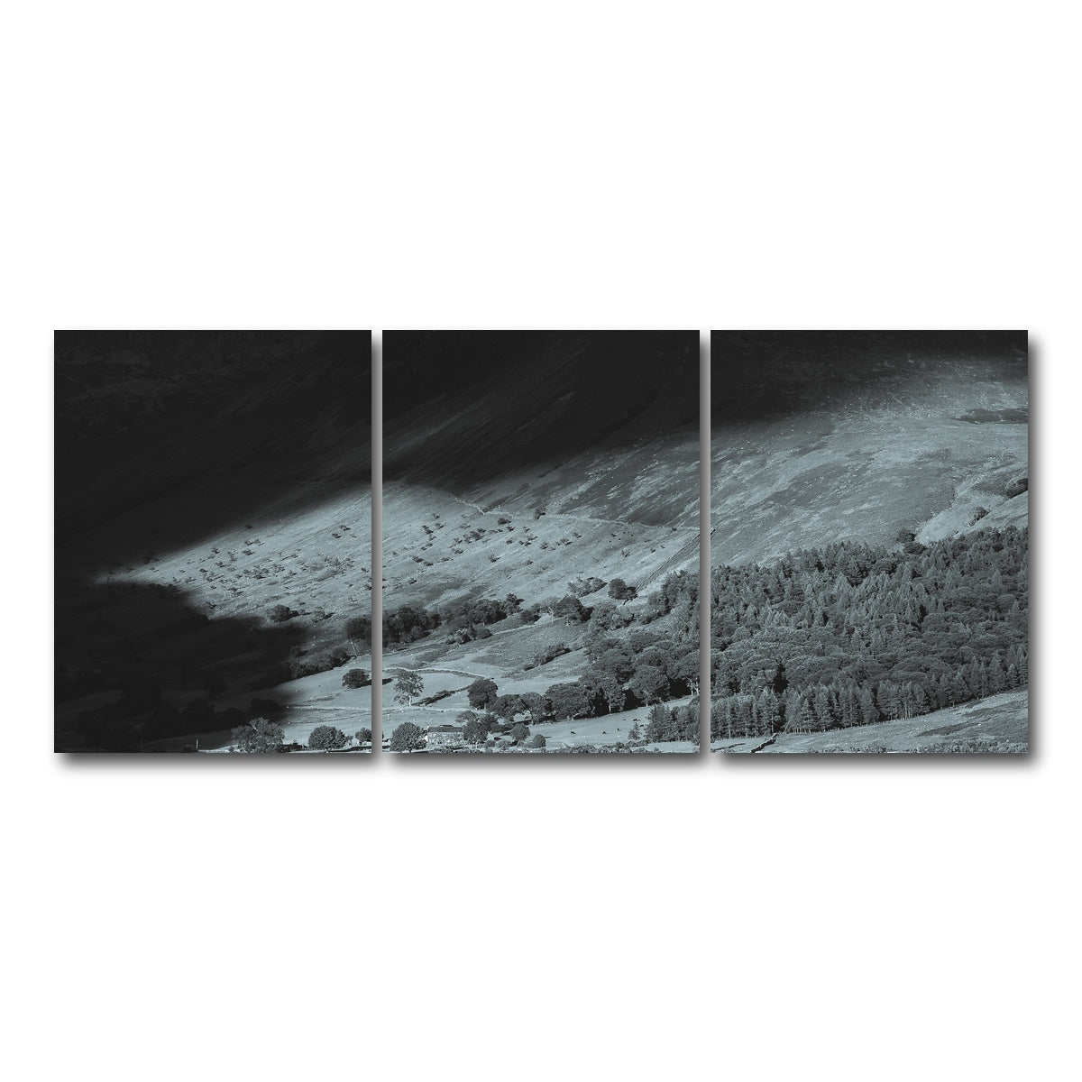 AUTO-MOCKUP WHITE | Shadow on the Mountain | 3 Piece | Gallery Wrap Canvas | group=18x24