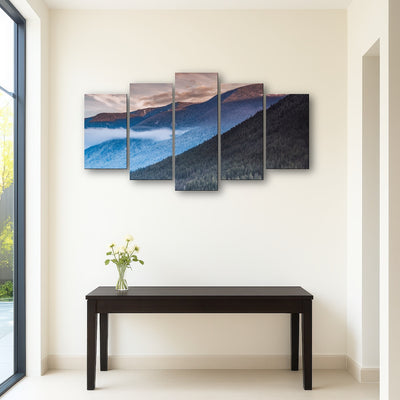 AUTO-MOCKUP ROOM | Sloping Trees