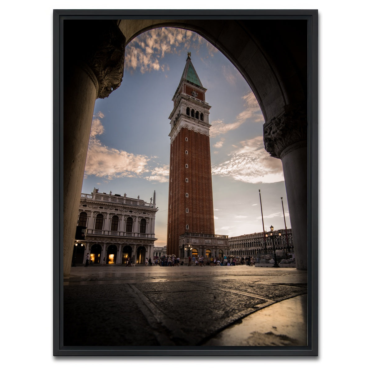 AUTO-MOCKUP WHITE | St. Mark's Square | 1 Piece | Black Framed Canvas | group=3x4