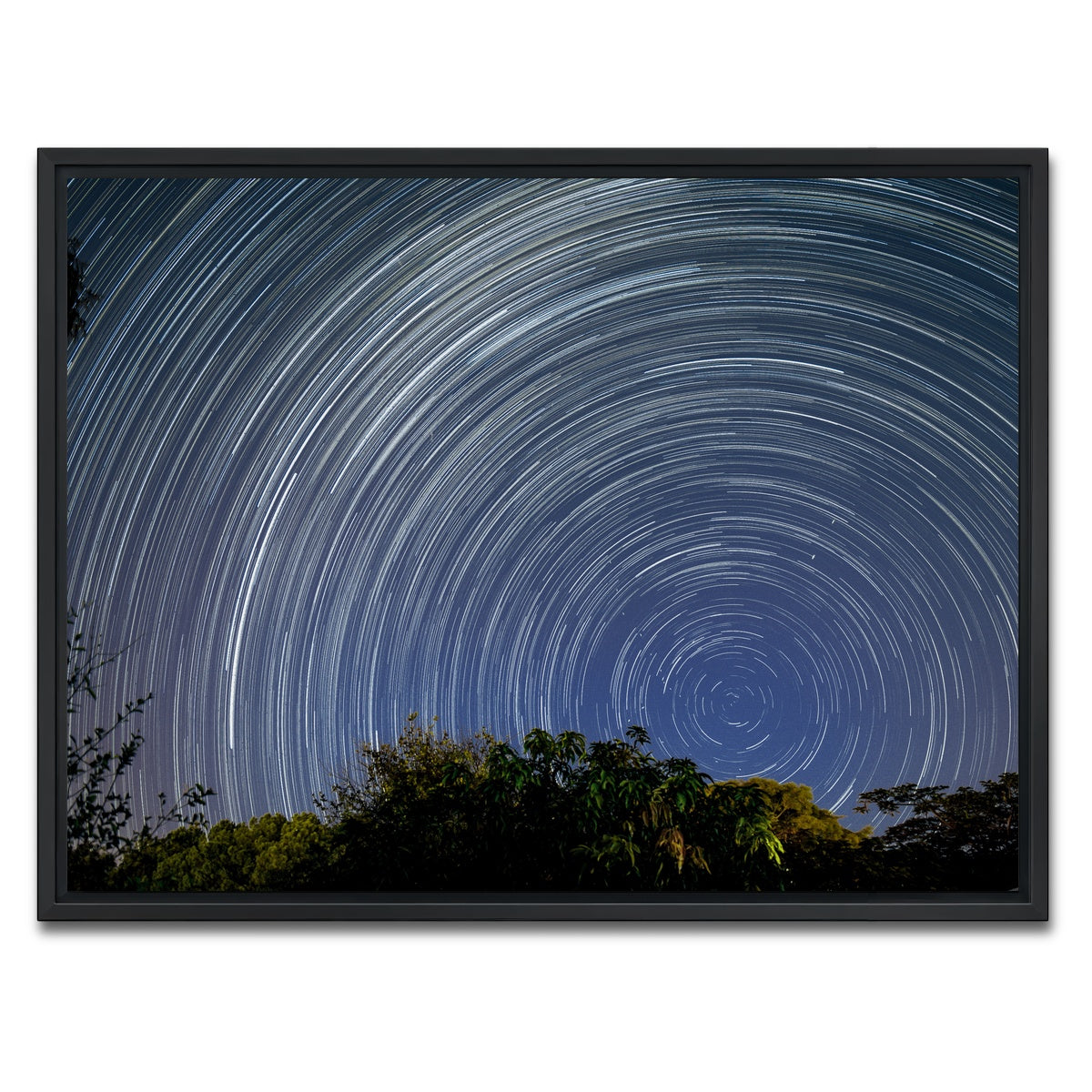 AUTO-MOCKUP WHITE | Startrail Polo Sul Celeste | 1 Piece | Black Framed Canvas | group=4x3