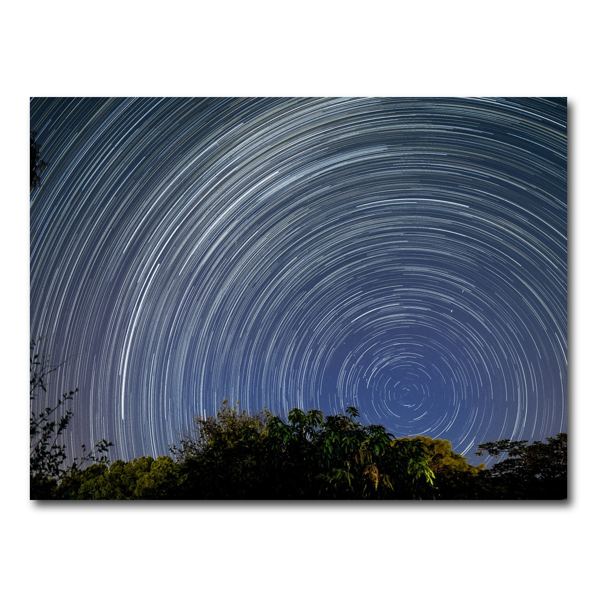 AUTO-MOCKUP WHITE | Startrail Polo Sul Celeste | 1 Piece | Gallery Wrap Canvas | group=4x3