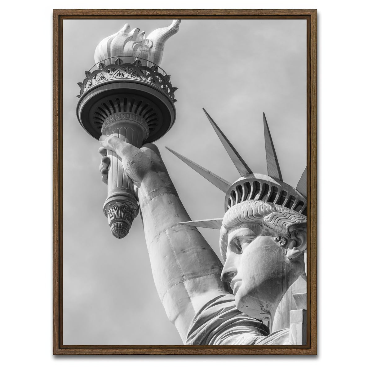AUTO-MOCKUP WHITE | Statue of Liberty Closeup | 1 Piece | Walnut Framed Canvas | group=3x4