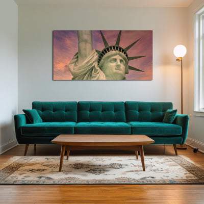 AUTO-MOCKUP ROOM | Statue of Liberty at sunset