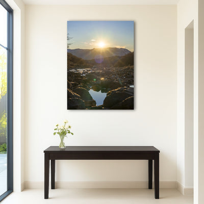 AUTO-MOCKUP ROOM | Sunrise over Fitz Roy River
