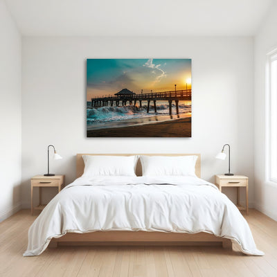 AUTO-MOCKUP ROOM | Sunset Pier