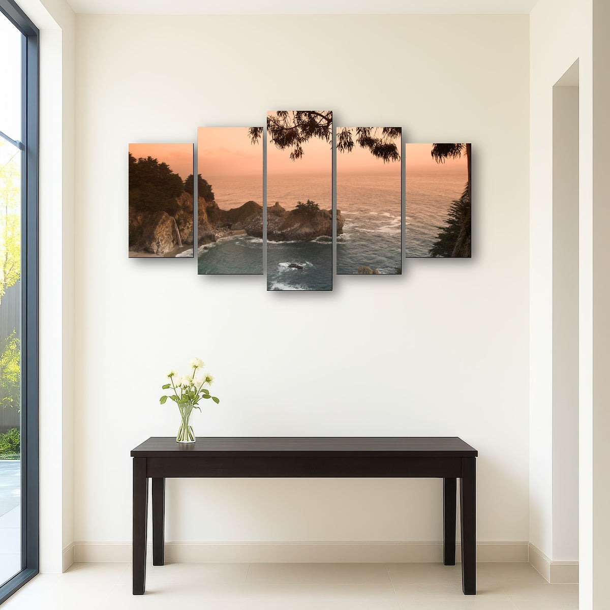 AUTO-MOCKUP ROOM | Sunset at California beach