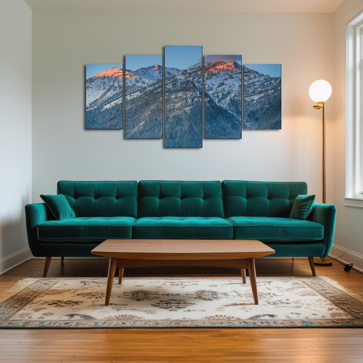 AUTO-MOCKUP ROOM | Sunset on Three Sisters