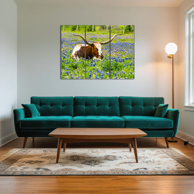 AUTO-MOCKUP ROOM | Texas longhorn bull