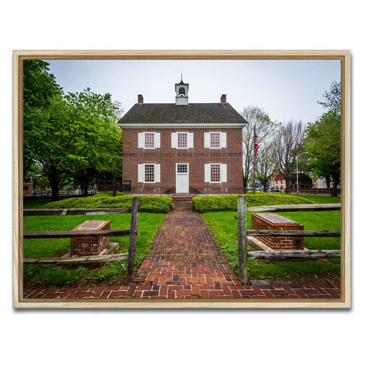AUTO-MOCKUP WHITE | The Colonial Courthouse | 1 Piece | Natural Framed Canvas | group=4x3