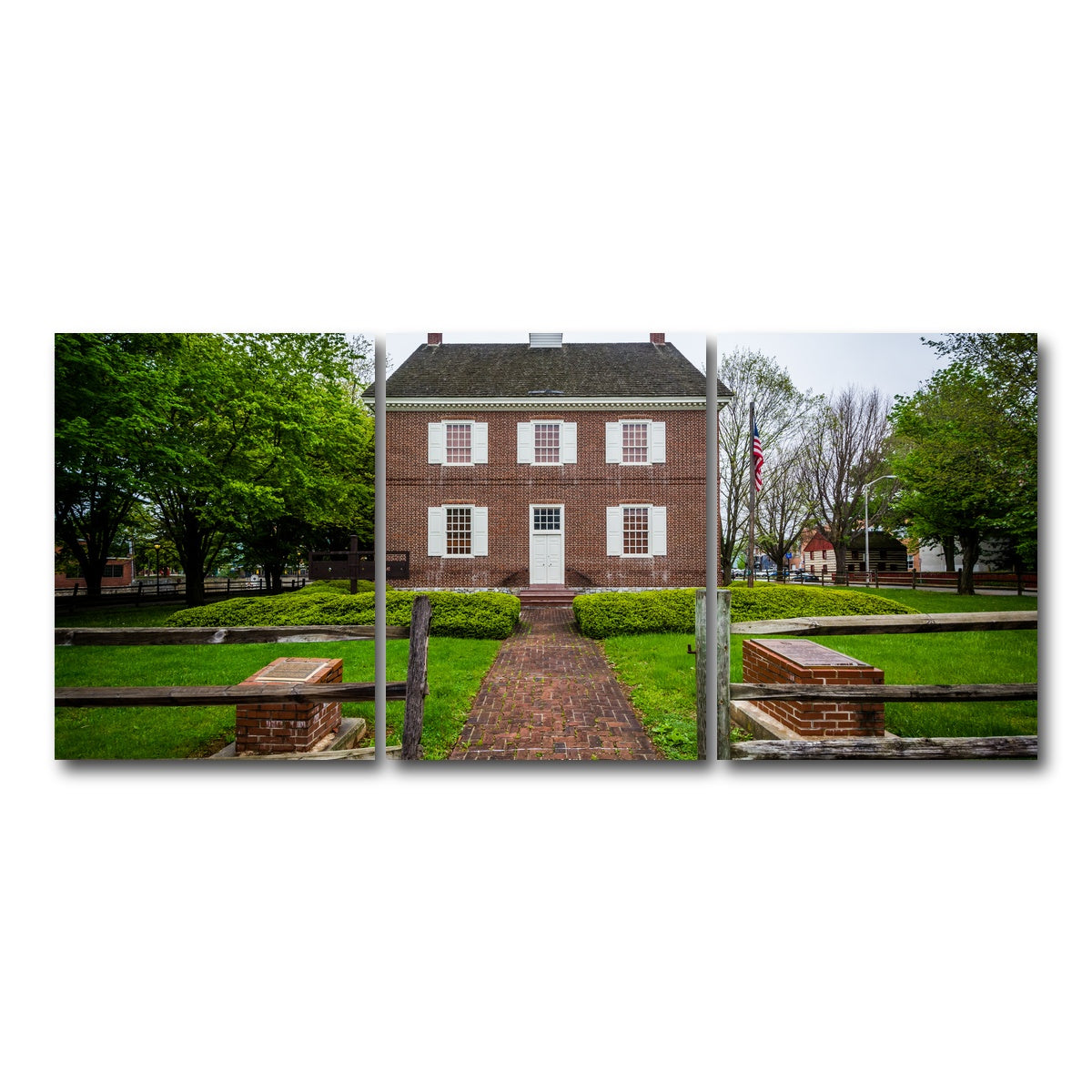 AUTO-MOCKUP WHITE | The Colonial Courthouse | 3 Piece | Gallery Wrap Canvas | group=18x24