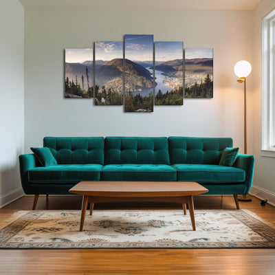 AUTO-MOCKUP ROOM | The Creek Below