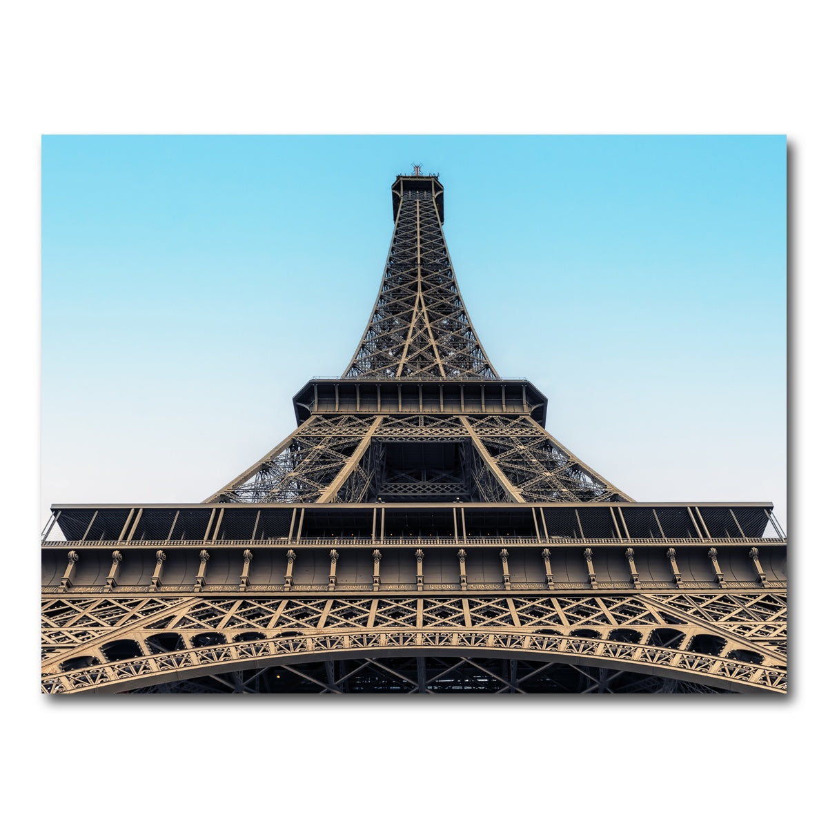 AUTO-MOCKUP WHITE | The Iron Lady | 1 Piece | Gallery Wrap Canvas | group=4x3