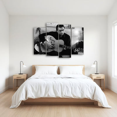 AUTO-MOCKUP ROOM | The Man in Black