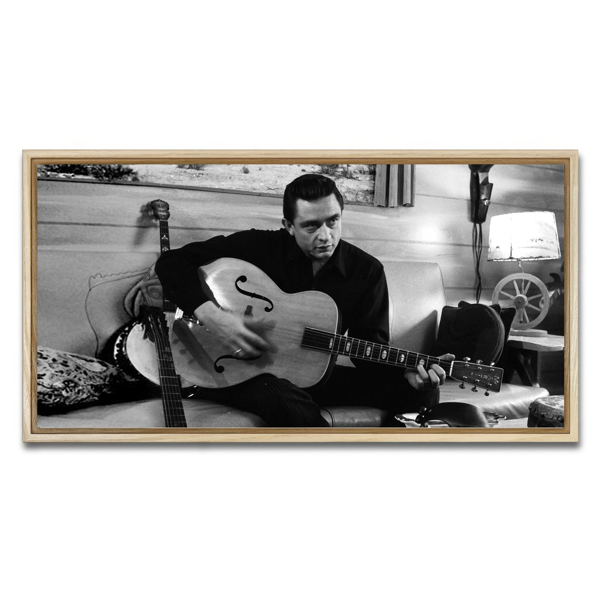 AUTO-MOCKUP WHITE | The Man in Black | 1 Piece | Natural Framed Canvas | group=2x1