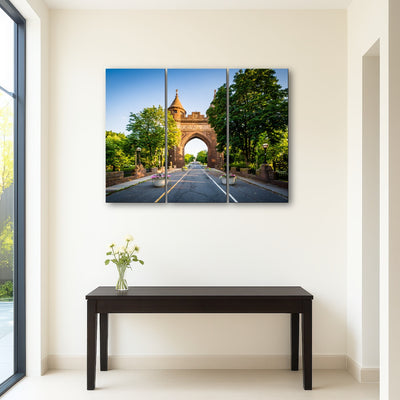AUTO-MOCKUP ROOM | The Soldiers and Sailors Memorial Arch