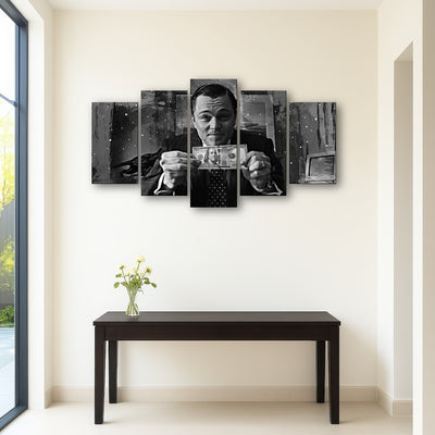 AUTO-MOCKUP ROOM | The Wolf of Wall Street Grayscale