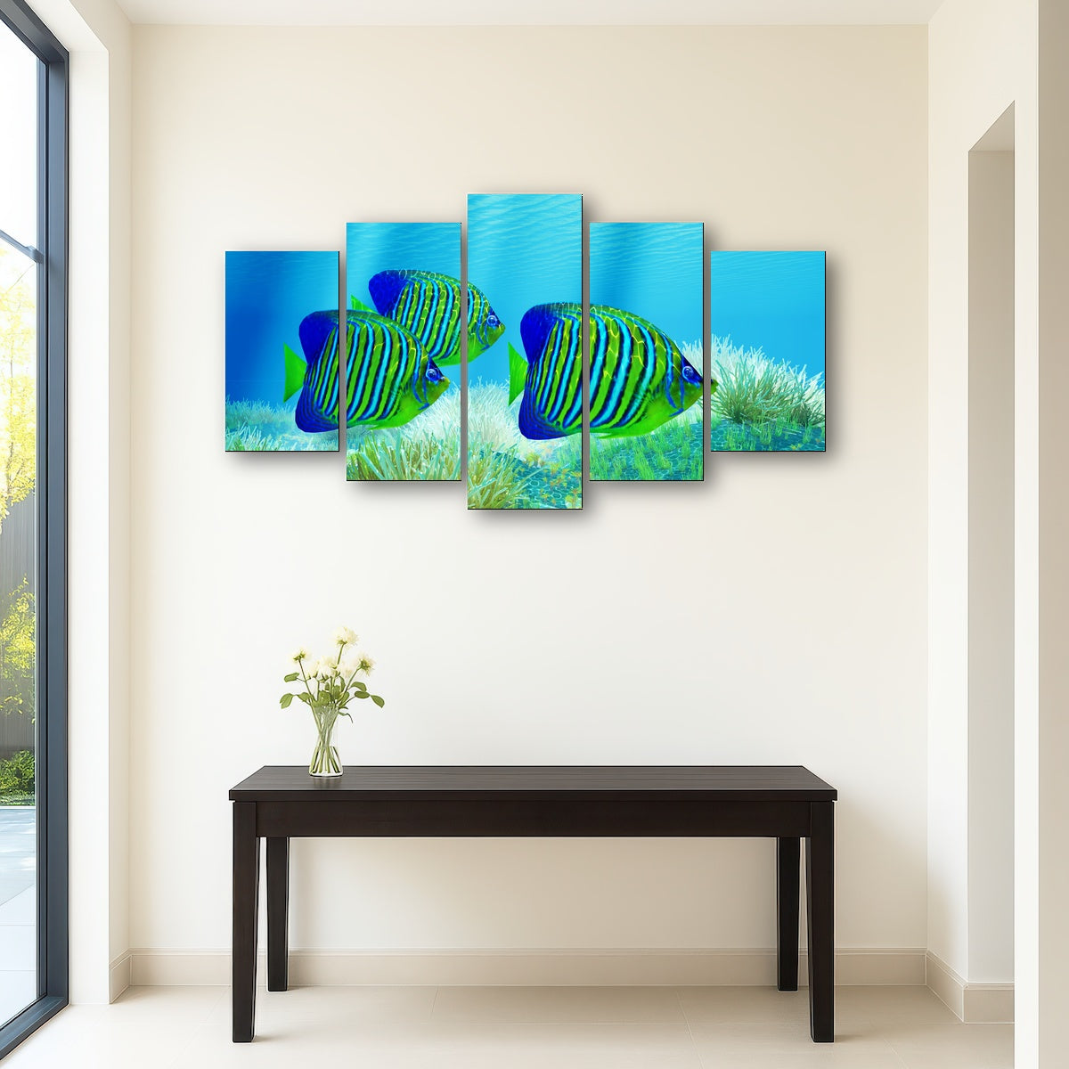 AUTO-MOCKUP ROOM | Three Regal Angelfish