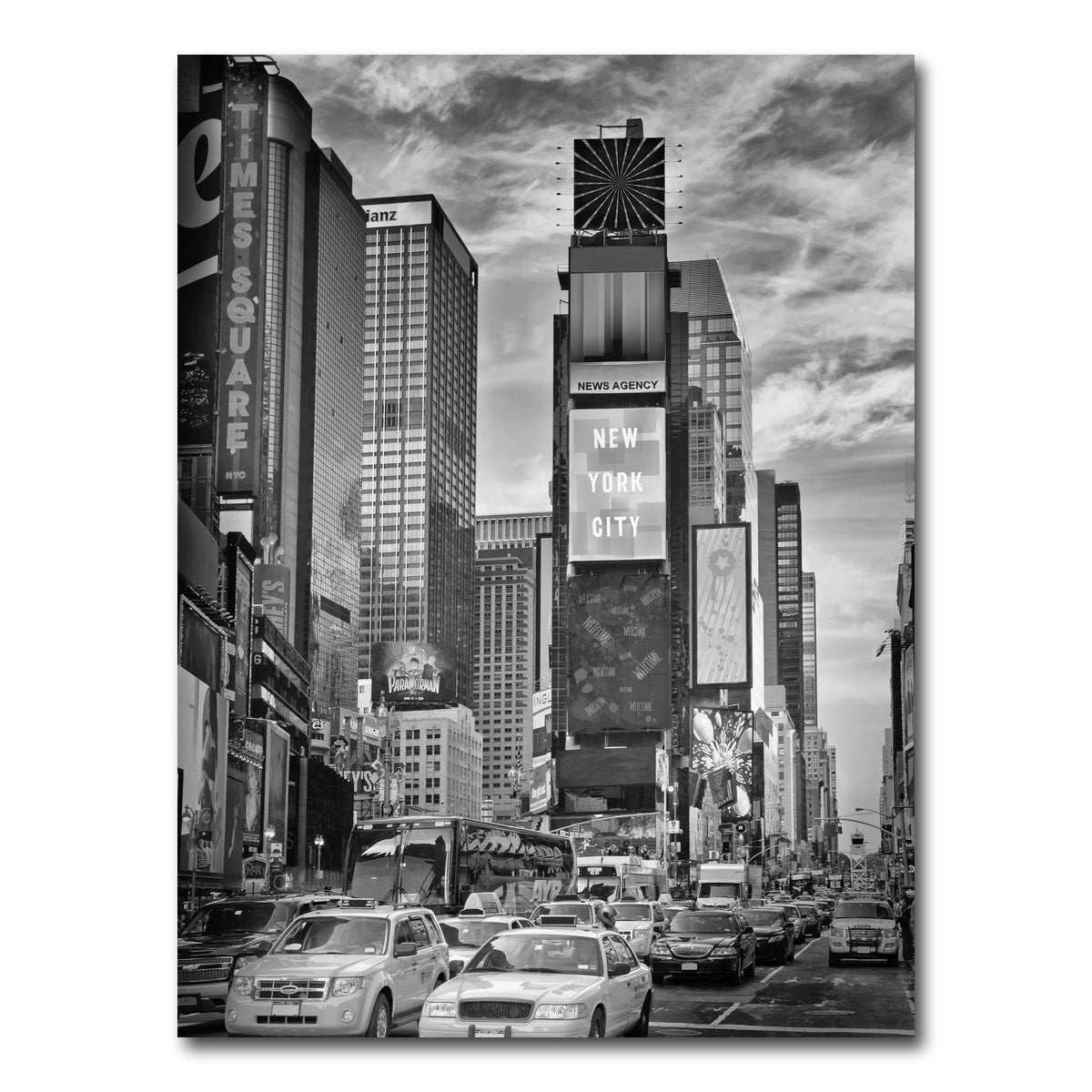 AUTO-MOCKUP WHITE | Times Square Monochrome | 1 Piece | Gallery Wrap Canvas | group=3x4