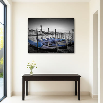 AUTO-MOCKUP ROOM | Venice Grand Canal and St Mark's Campanile