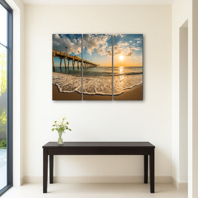 AUTO-MOCKUP ROOM | Venice Pier Sunset